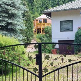 Domki i Jurta u Leśniczki