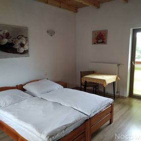 Wynajem Pokoi Pod Lasem