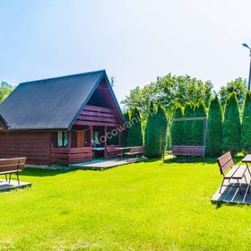 Pokoje, domki, pole biwakowe Pod Świerkami