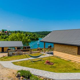 Domek z jacuzzi "Dobra miejscówka"