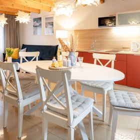 Domki Laura sauna i gorąca balia - OBIEKT CAŁOROCZNY