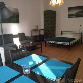 Apartament Trzypokojowy z Balkonem