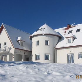 Orlik House
