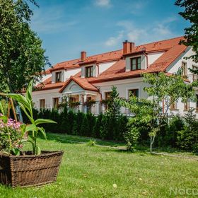 Pokoje Hotelowe Pod Kolumnami