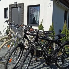 Domki pod katalpami Mikołajki