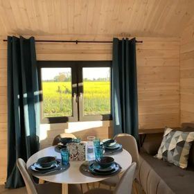 „SŁONECZNY ZAKĄTEK"