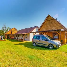 Wesoła 13! Domki w Chłopach.