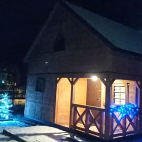 Domek nad potokiem