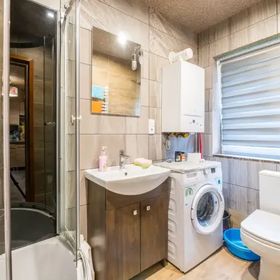 Domek w górach pod Bukami