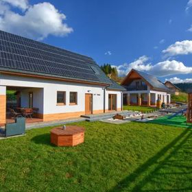 Domki na Wzgórzu - Słońce i Woda