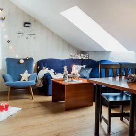 Rewski domek pokoje i apartamenty