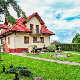 "Bieszczady 111" - Pokoje i domki całoroczne