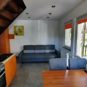 Całoroczny domek nad jeziorem