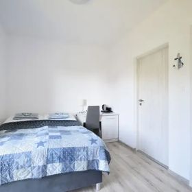 Zielony Zakątek - Nowoczesne Pokoje