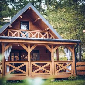 Łosiówka - Domki z Jacuzzi