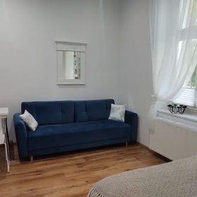 Apartament Arkadia Park 4 osobowy z aneksem z widokiem na park, 5 min pieszo do morza. Parter.