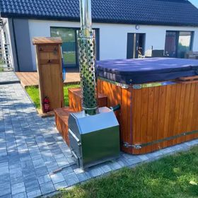 Obrocz67- Nowoczesny Dom 160m, balia, plac zabaw, altana, Roztocze