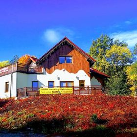 Szkolne Schronisko Młodzieżowe Plum