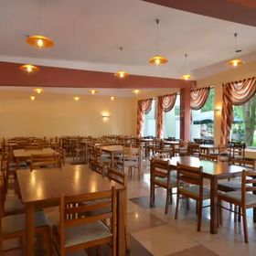 REJAL - Ośrodek Kolonijno - Wypoczynkowy