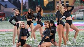 Cheerleaders Bełchatów na meczu GKS Bełchatów - Lech Poznań