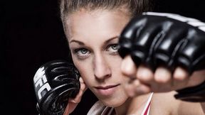 Joanna Jędrzejczyk obroniła pas UFC! Polka jednogłośnie pokonała Kanadyjkę