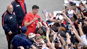 Robert Lewandowski gratuluje Vive Tauronowi Kielce zwycięstwa w Lidze Mistrzów