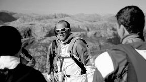 Gwiazdor sportów ekstremalnych nie żyje. Podczas lotu uderzył w drzewo