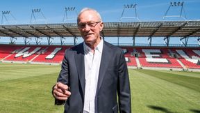 Franciszek Smuda porównuje pracę w Widzewie do spadku do piwnicy