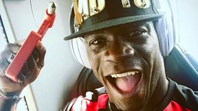 Balotelli zaskoczył nową fryzurą. "Czy ty masz na głowie... mopa?"