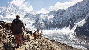 Baskijsko-rosyjska wojna pod K2. Alex Txikon mocno krytykuje Rosjan