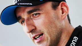 F1: Robert Kubica cieszy się z obecności Franka Williamsa. "To zaszczyt, że jest z nami" (wideo)