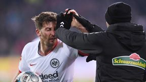 Bundesliga. Łagodna kara dla Davida Abrahama za przewrócenie trenera