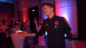 Liga Mistrzów. Crvena Zvezda - Bayern. Wielka owacja dla Lewandowskiego na bankiecie mistrzów Niemiec (wideo)