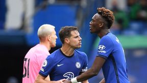 Premier League. Małe spięcie w Chelsea FC przy wykonywaniu rzutu karnego. Niepocieszony Tammy Abraham