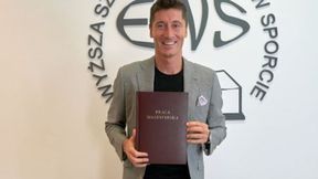 Robert Lewandowski magistrem. Przyjeżdżał na uczelnię, robił badania na blisko 400 studentach