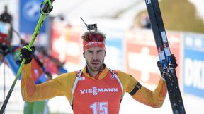 Biathlon. Arnd Peiffer przełamał dominację Norwegów. Triumf Niemca w biegu masowym