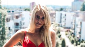 Żużel. Szczęśliwa mama, która najbardziej lubi Tomasza Golloba. Oto Magdalena, podprowadzająca Wybrzeża