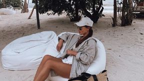 On walczy o swoje, ona wyjechała do raju. Żona Krzysztofa Piątka pochwaliła się zdjęciami z wakacji