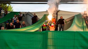 Pirotechnika na meczu Miedź Legnica - Chrobry Głogów. Pracownik stadionu z zarzutem