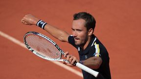 Roland Garros: Danił Miedwiediew przezwyciężył niechęć do paryskiej mączki. Ale nie do Stefanosa Tsitsipasa