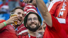 Euro 2020. Od kilku dni robi furorę w internecie. Kibic-mem znów pojawił się na trybunach