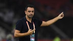 "Nie mogę mówić o niczym innym". Xavi odwleka decyzję