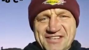 Pudzianowski oszalał? "Ciągnie po łapkach"