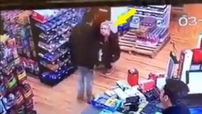 Zaatakowała ją w sklepie. Nie wiedziała, z kim zadziera