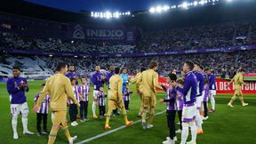 Tego nie mogło zabraknąć. Tak Real Valladolid powitał FC Barcelonę