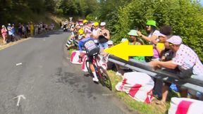 Centymetry od nieszczęścia! Chwile grozy w Tour de France [WIDEO]