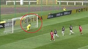 Taki gol padł w polskiej lidze. Stadiony świata [WIDEO]