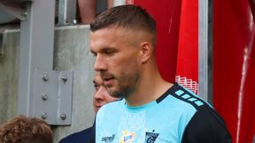 Podolski sięgnął głęboko do kieszeni. "Zawsze możecie na mnie liczyć"