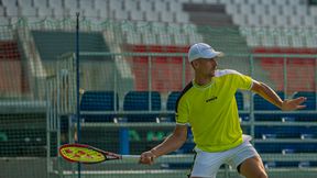 Dwa zwycięstwa w jednym dniu. Polak zachwyca na Australian Open