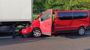 Wypadek na A2. Ośmiu kibiców w szpitalu